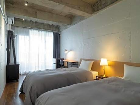 Moderate Triple Room