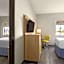Days Inn & Suites by Wyndham Tucson/Marana