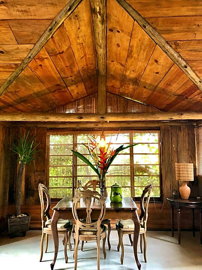 Eliza, Bangalô vista mar em Trancoso