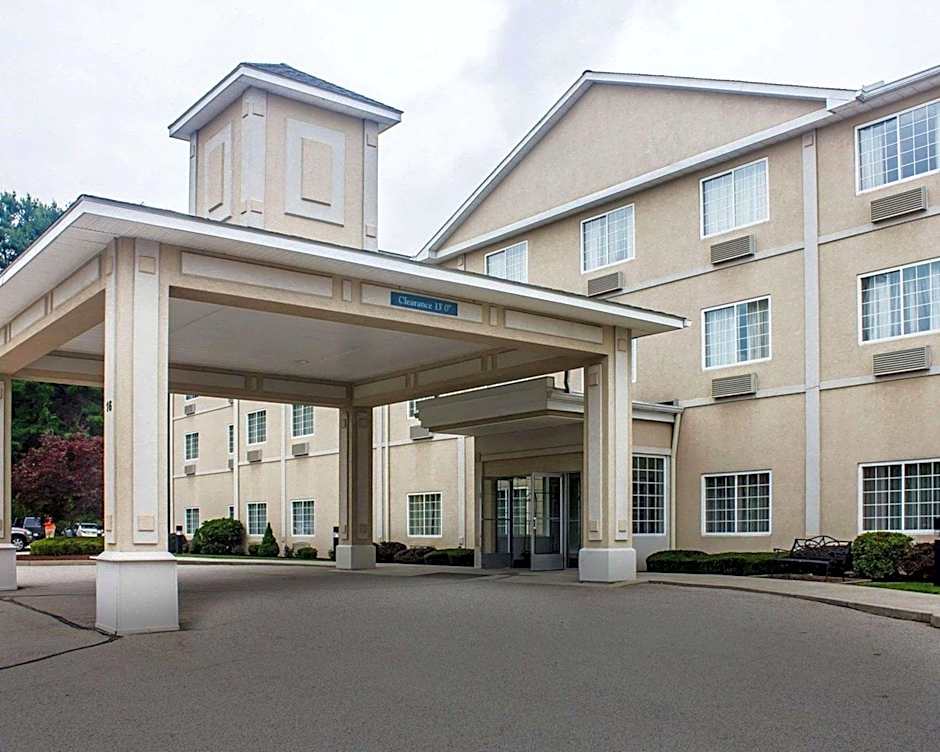 Comfort Inn & Suites Dayville - Killingly Industrial Park