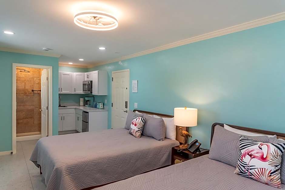 Flamingo Inn