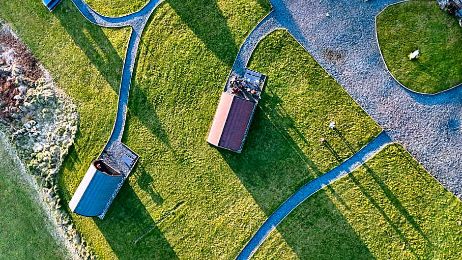 Iona Pods
