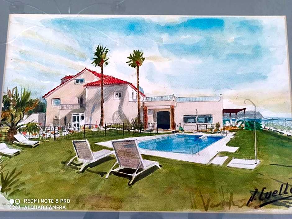 Punta Carnero Hostal