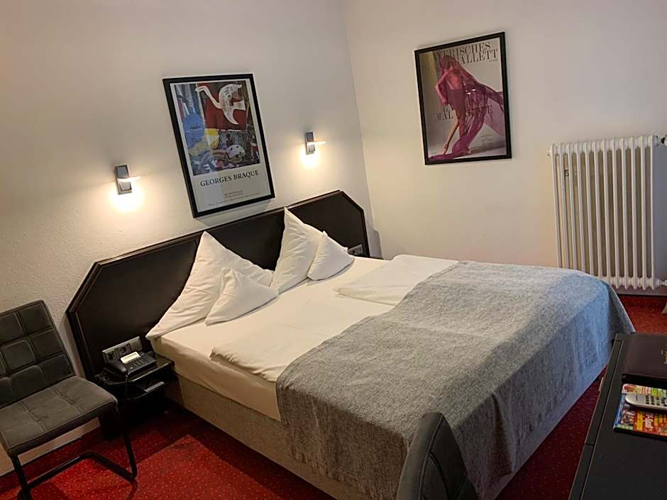 Hotel Nymphenburg City - München