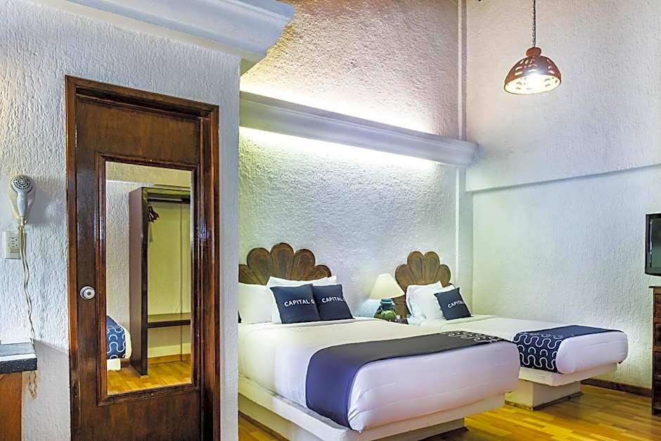 Capital O Hotel Central