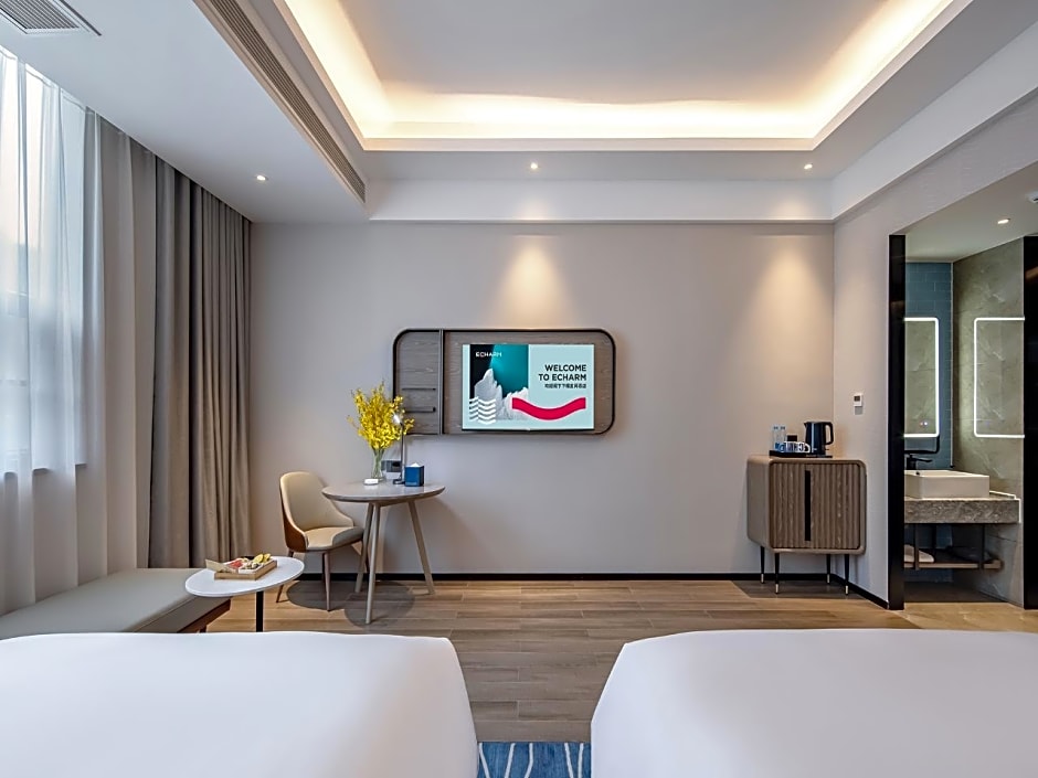 Echarm Hotel Hechi Bama