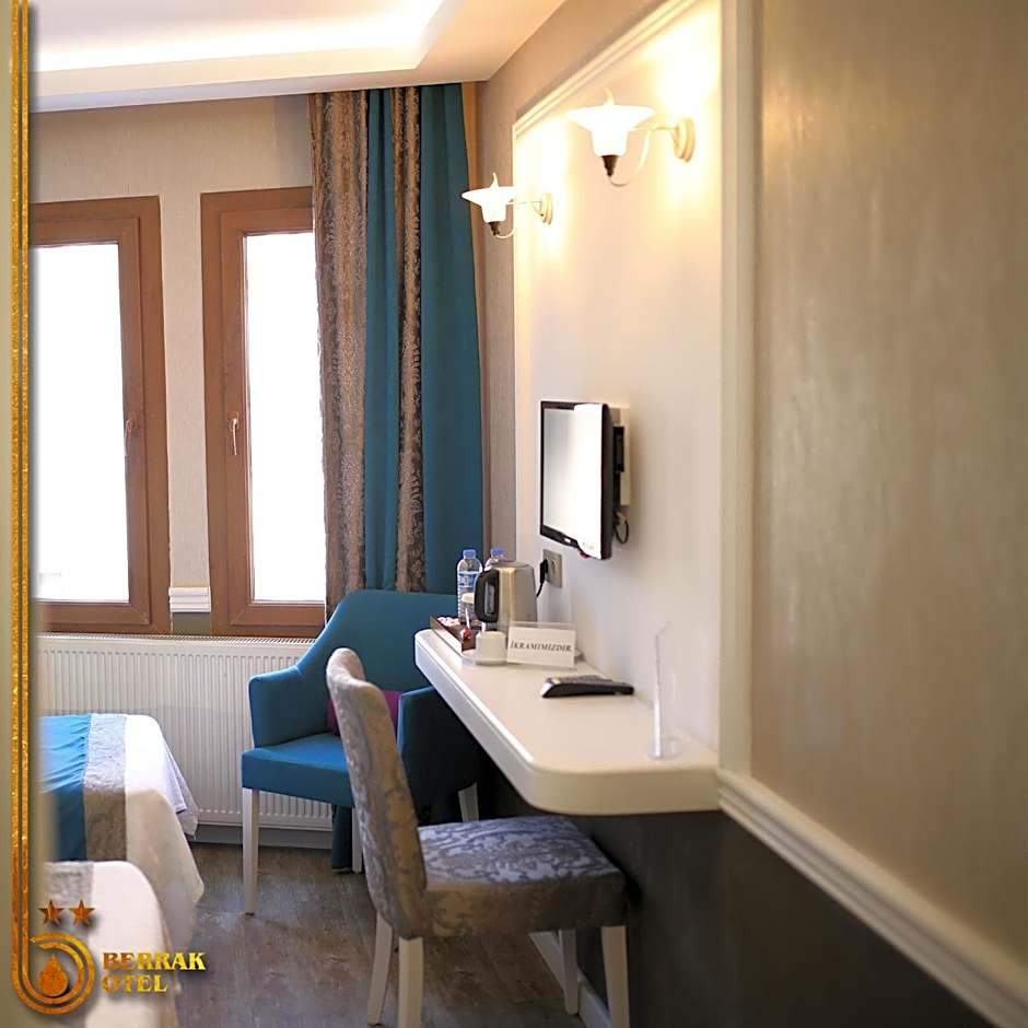 Berrak Otel