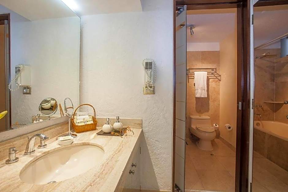 Antara Hotel & Suites - Miraflores