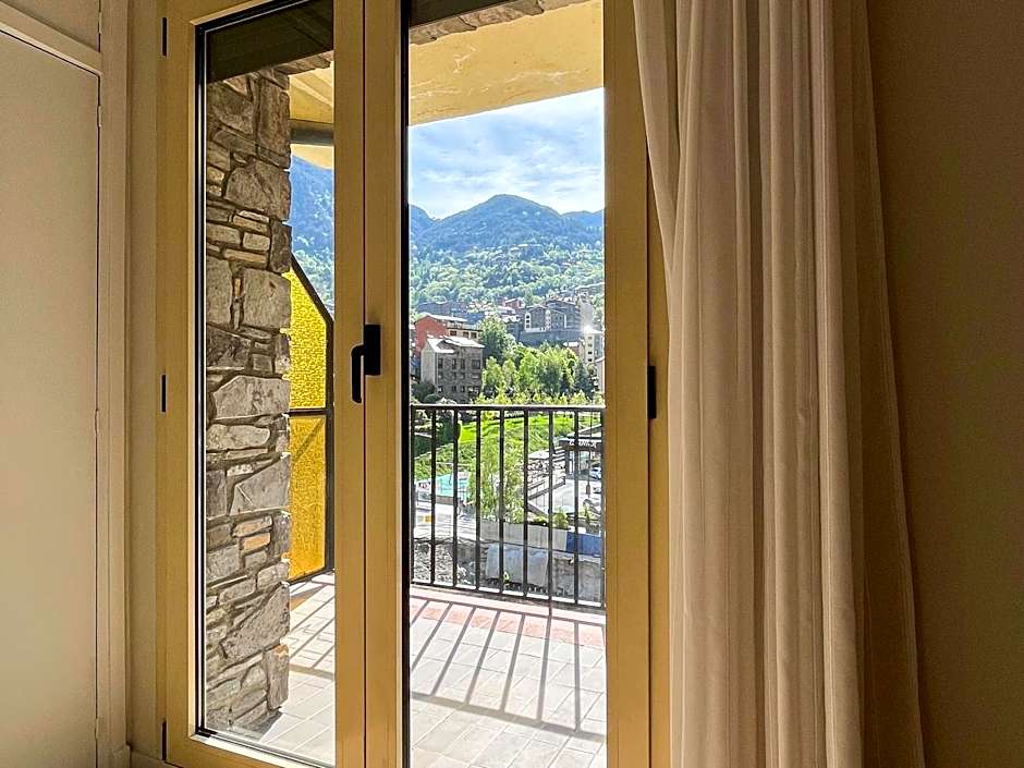 Hotel Pere D'Urg 3000