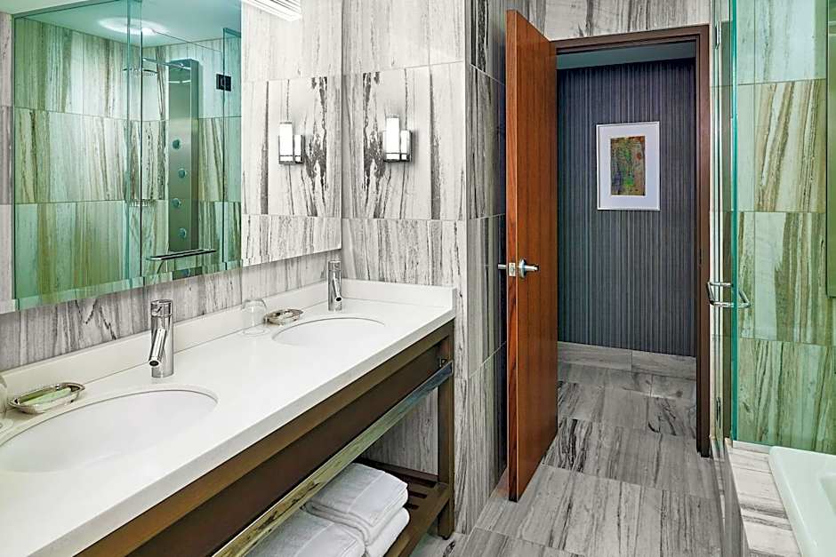 The Westin Cleveland Downtown