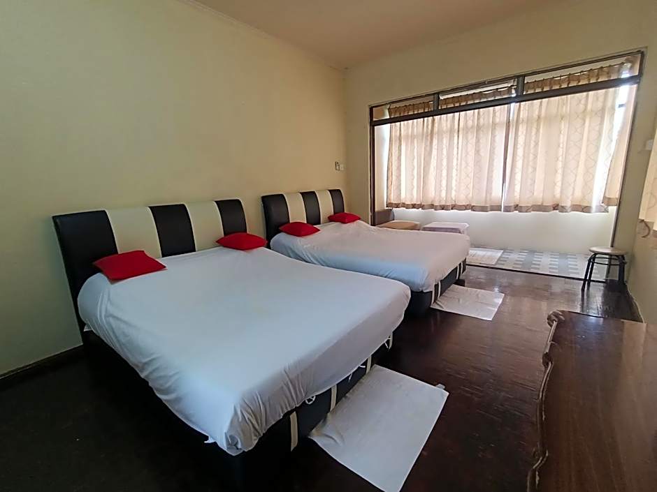 Mountain View Guest House KB