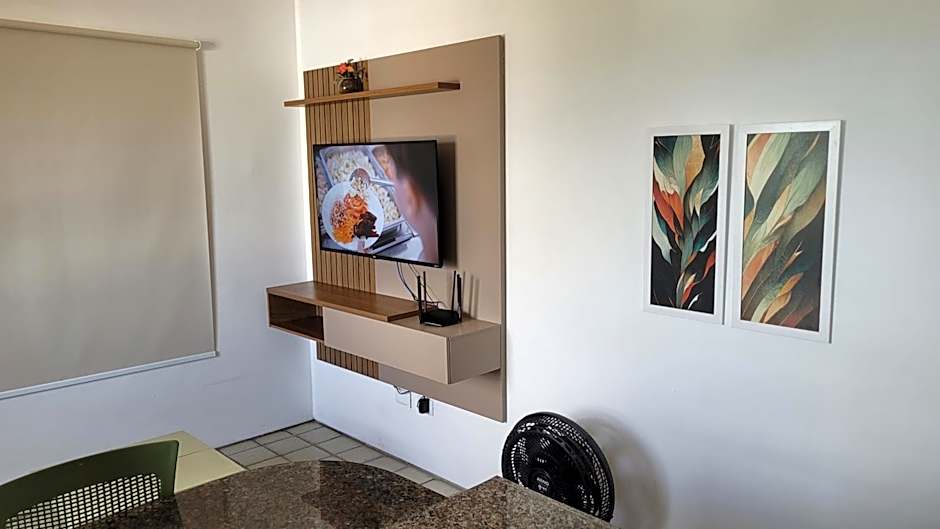 Apto a 3 minutos da praia e Piscina na cobertura