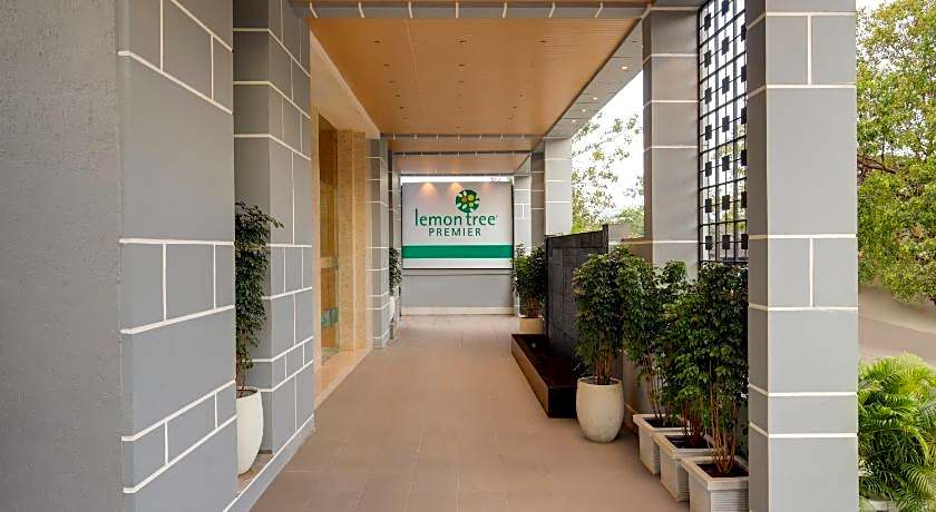 Royal Orchid Central Grazia Hotel