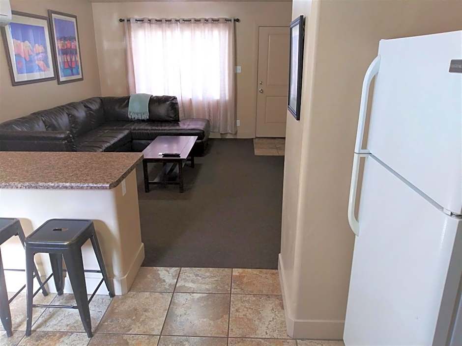 Lake Powell Motel & Apartments