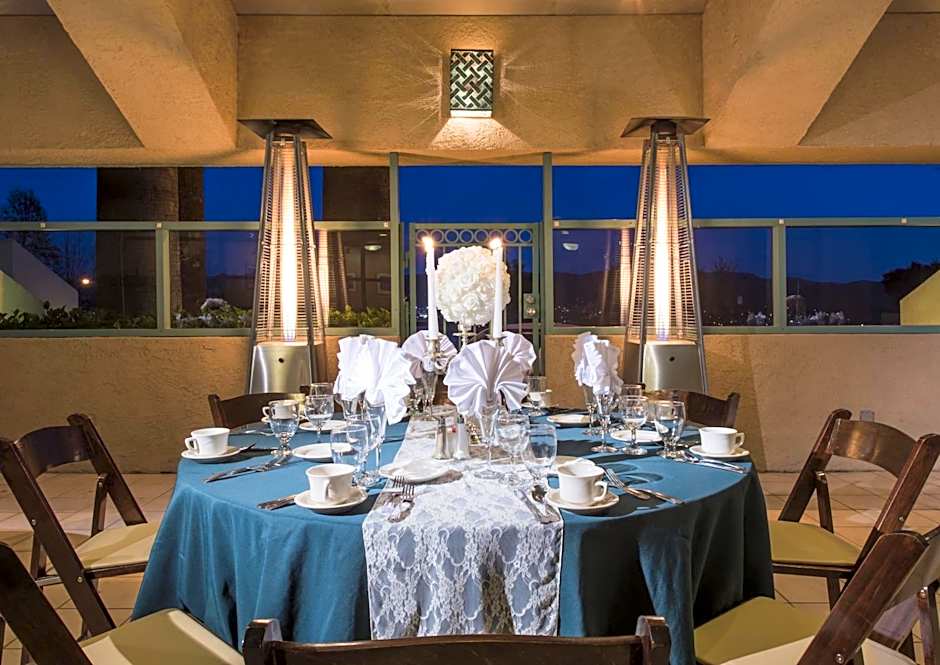 Grand Vista Hotel Simi Valley