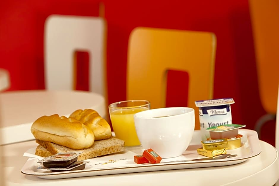 Premiere Classe Poitiers Futuroscope - Chasseneuil