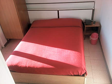 Single Room with Private Bathroom