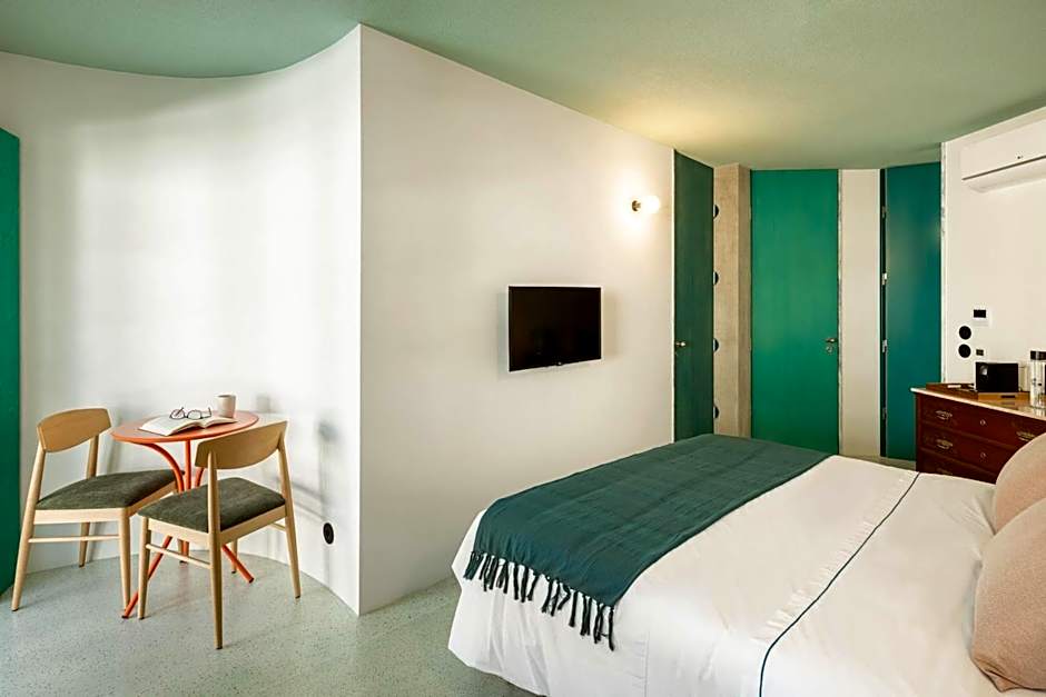 Covelo - The Original Rooms and Suites