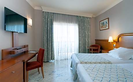Classic Twin Room