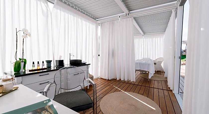 Avaton Luxury Hotel & Villas -  Relais & Chateaux