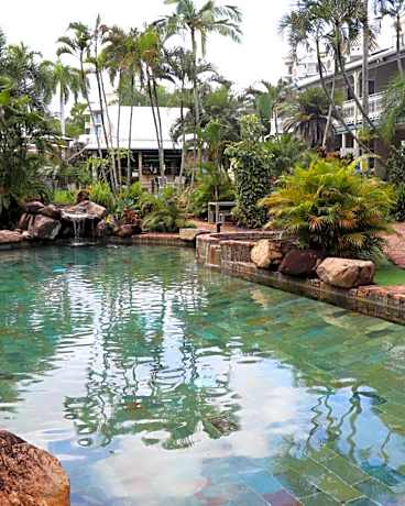 Colonial Palms Motor Inn