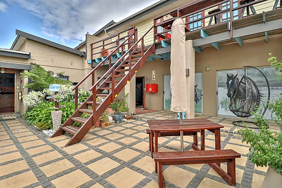 Fisherhaven Travellers Lodge