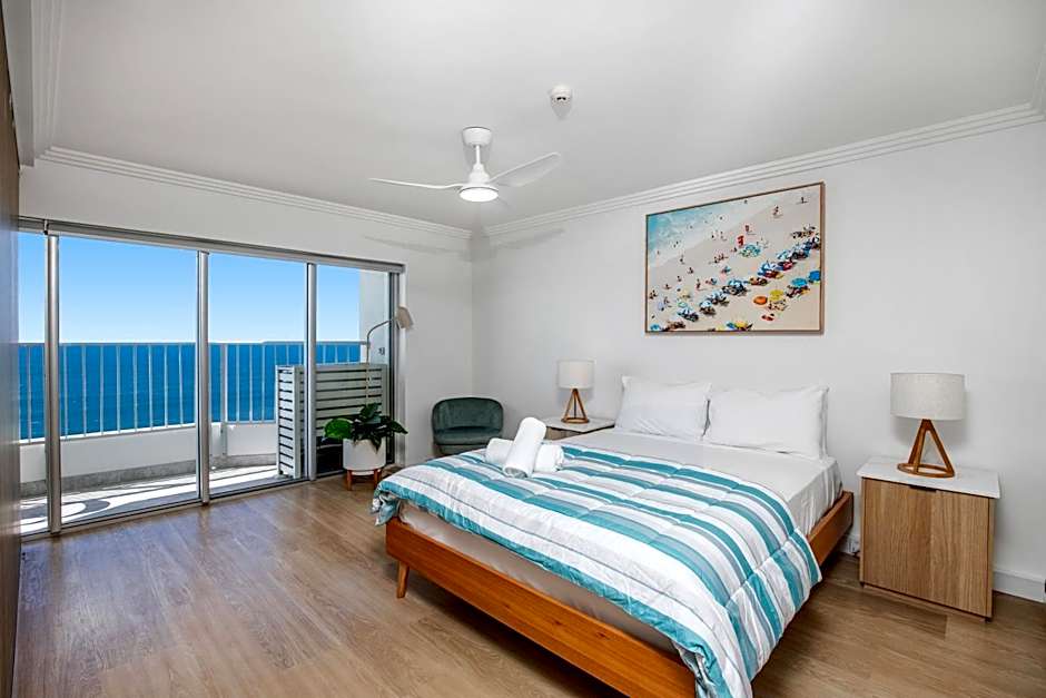 Pacific Plaza Apartments