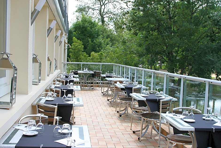 Logis Hôtel Auberge de L'Etang