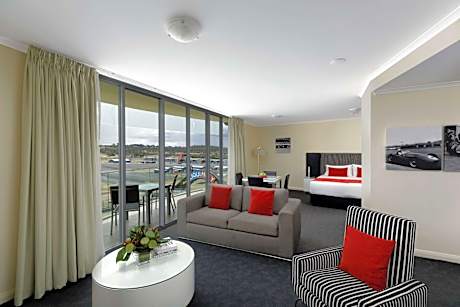 Rydges Mount Panorama Bathurst