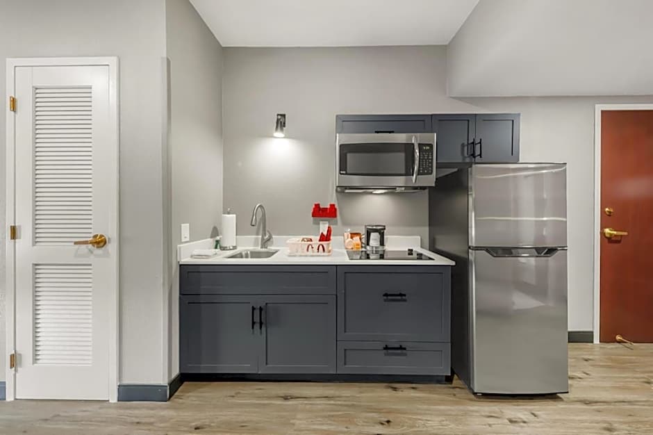Hawthorn Extended Stay by Wyndham College Station