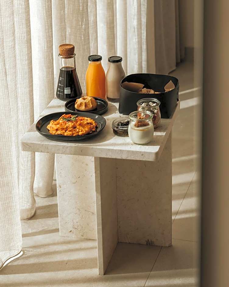 AMÉNTE Mindful Stay