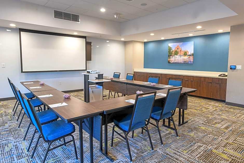 Hampton Inn By Hilton & Suites Cincinnati Liberty Township