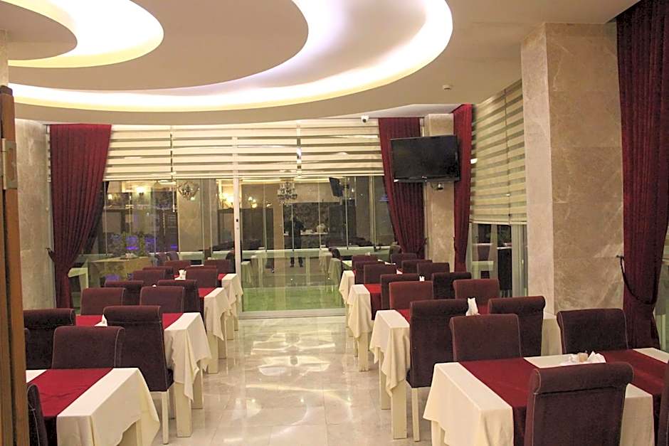 Grand Ezel Hotel