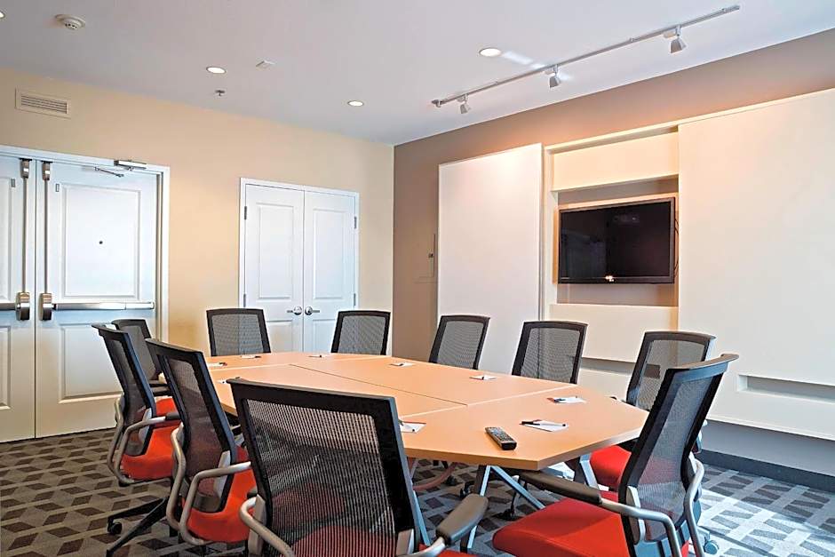 TownePlace Suites by Marriott Dodge City