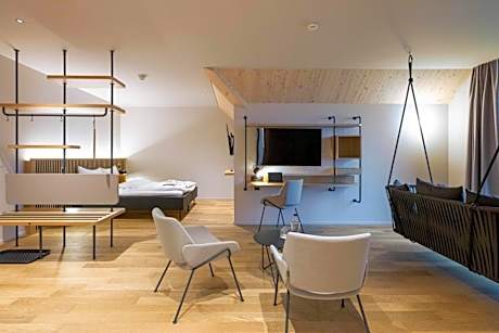 Master Suite with Sauna