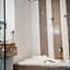 Nobile Suites Gran Lumni