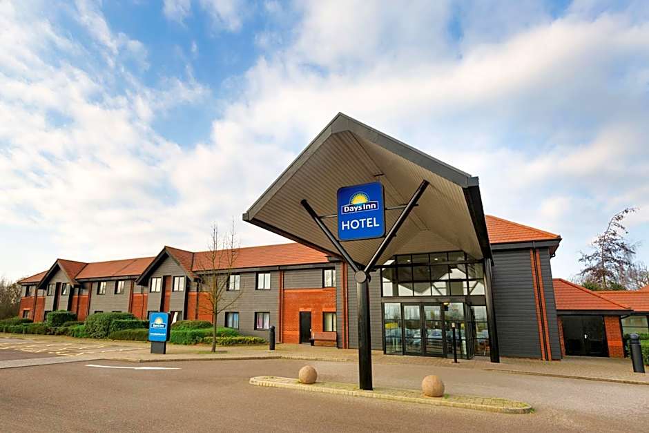 Days Inn by Wyndham Stevenage North