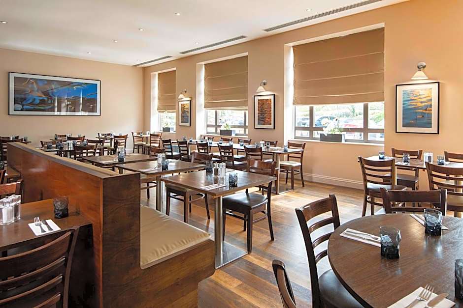 DoubleTree by Hilton Swindon