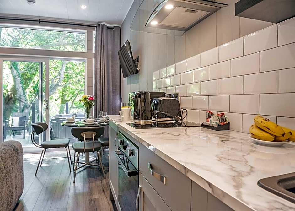 Ogwen Bank Caravan And Lodge Park