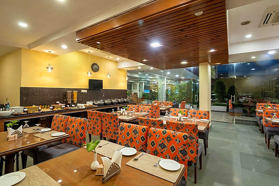 Zone Connect by the Park Katra