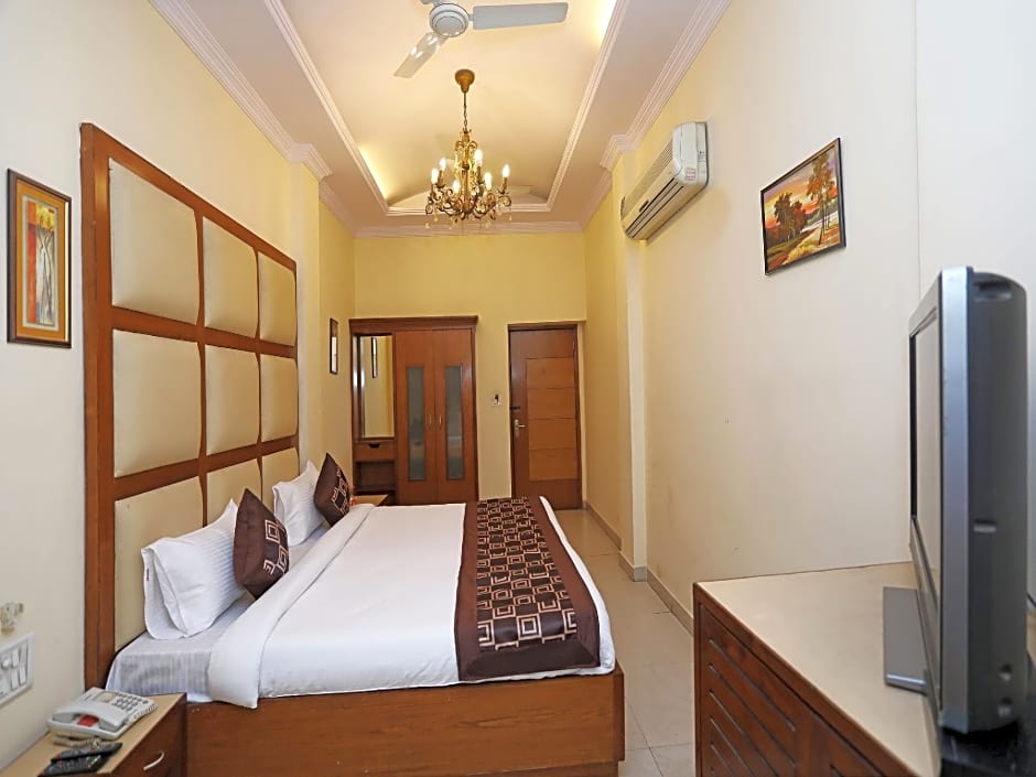 Capital O 10750 Hotel Vivek