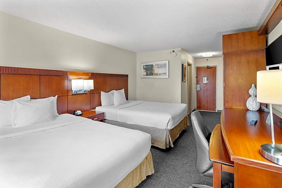 88 Palms Hotel & Event Center
