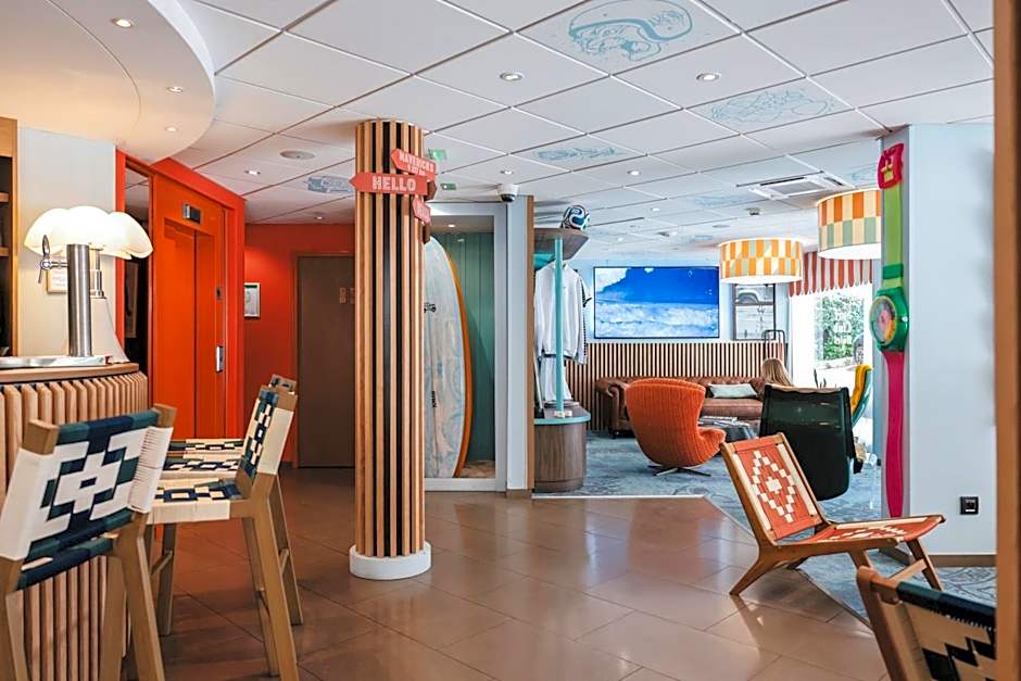 Surf Club Hôtel by Akena - Grande plage