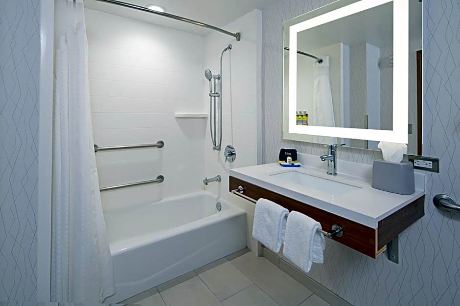 Holiday Inn Express Hotel & Suites Atascadero By IHG