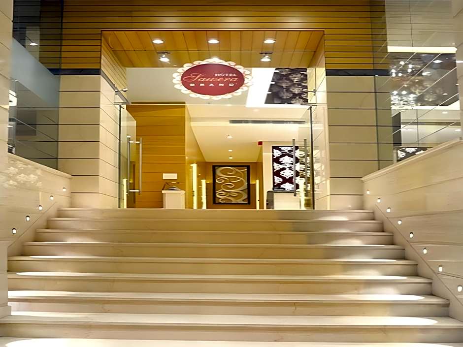 Hotel Sawera Grand