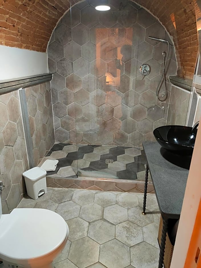 NINA DUOMO APARTMENT