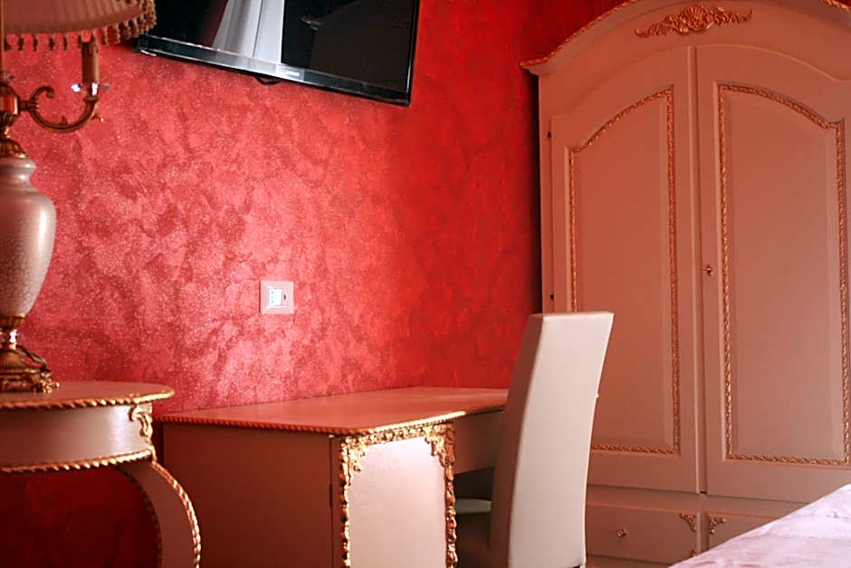 Pope's Suites