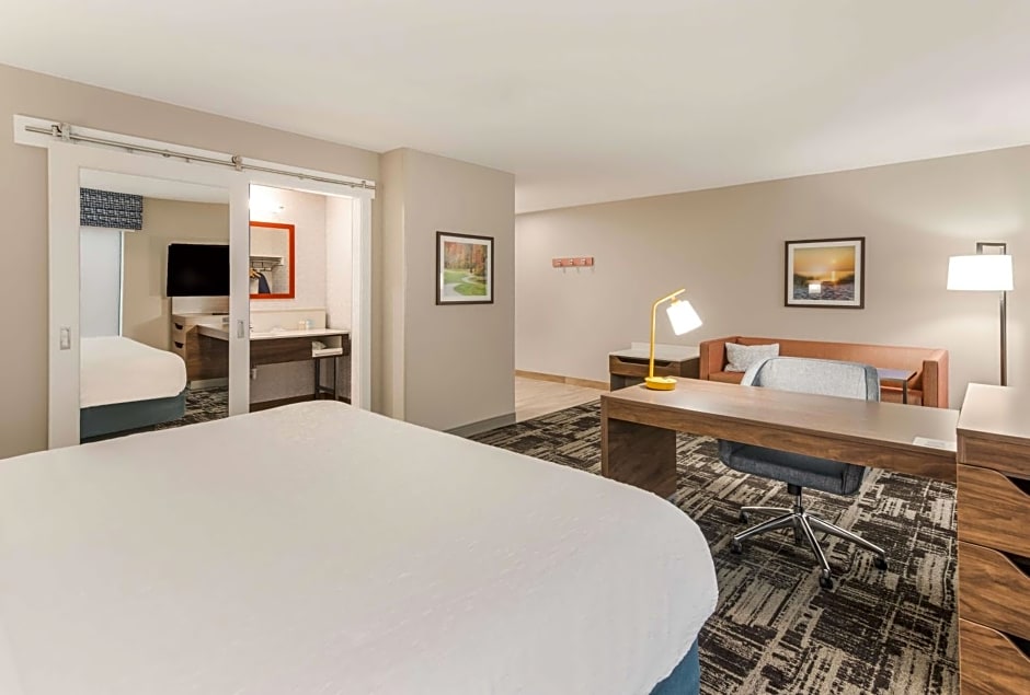 Hampton Inn By Hilton & Suites Benton Harbor, MI