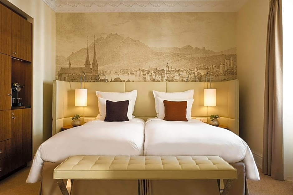 Renaissance by Marriott Lucerne Hotel