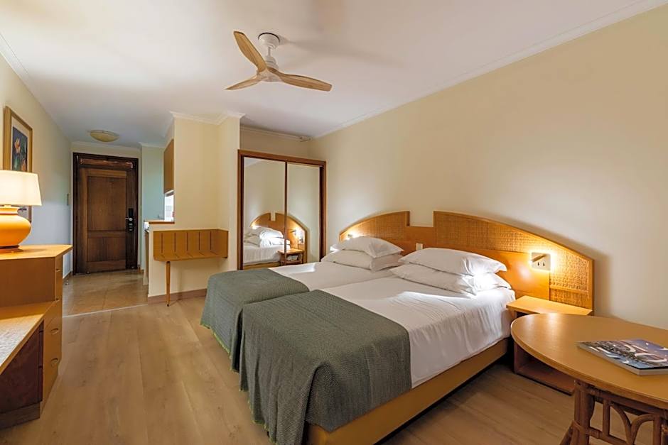 Pestana Ocean Bay Resort